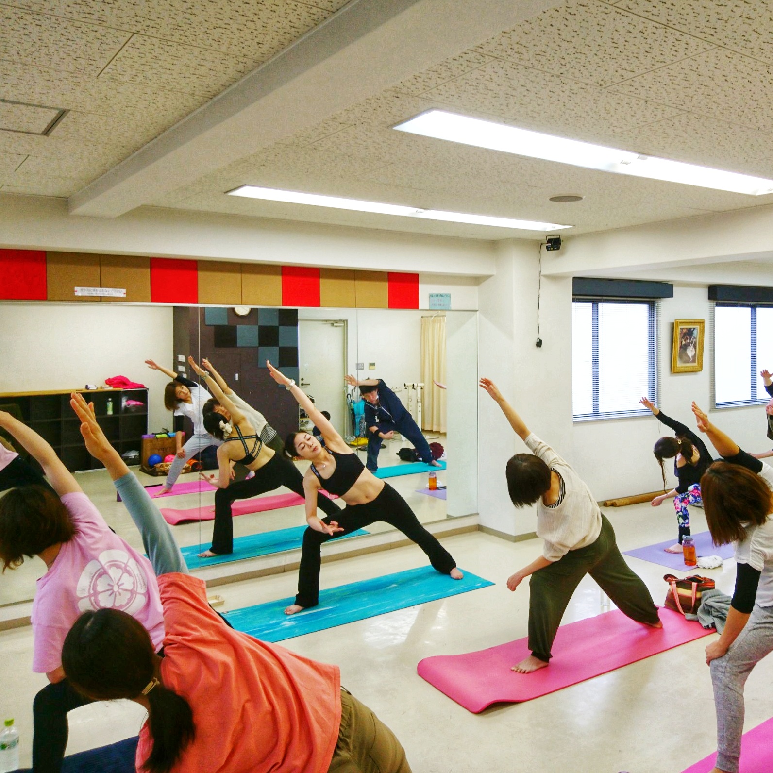 ムーブラボワークショップ  ヨガ